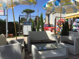 aperitivo buffet a Tirrenia
